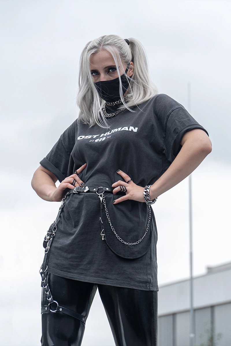 TX02-Toxsyck-Front-Tshirt-total-model#