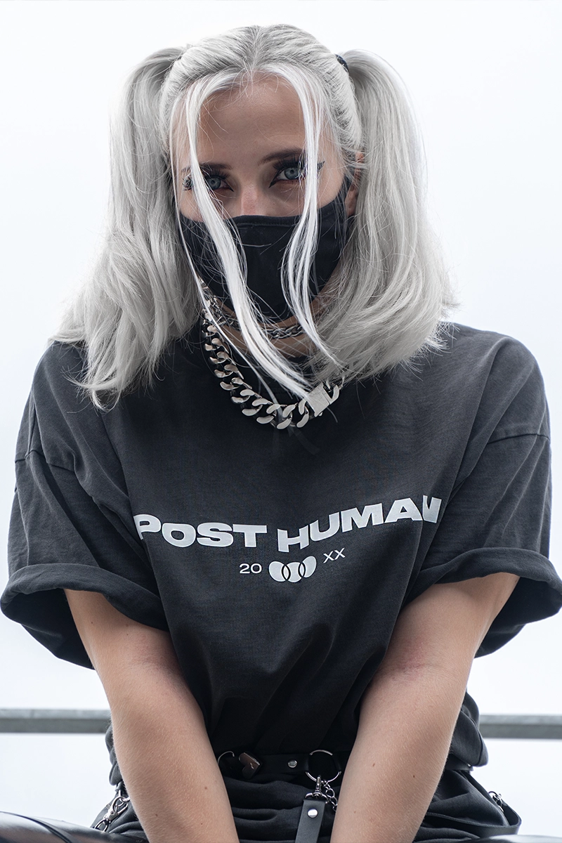TX02-Toxsyck-frontalshot-shirt-posthuman-tshirt-model