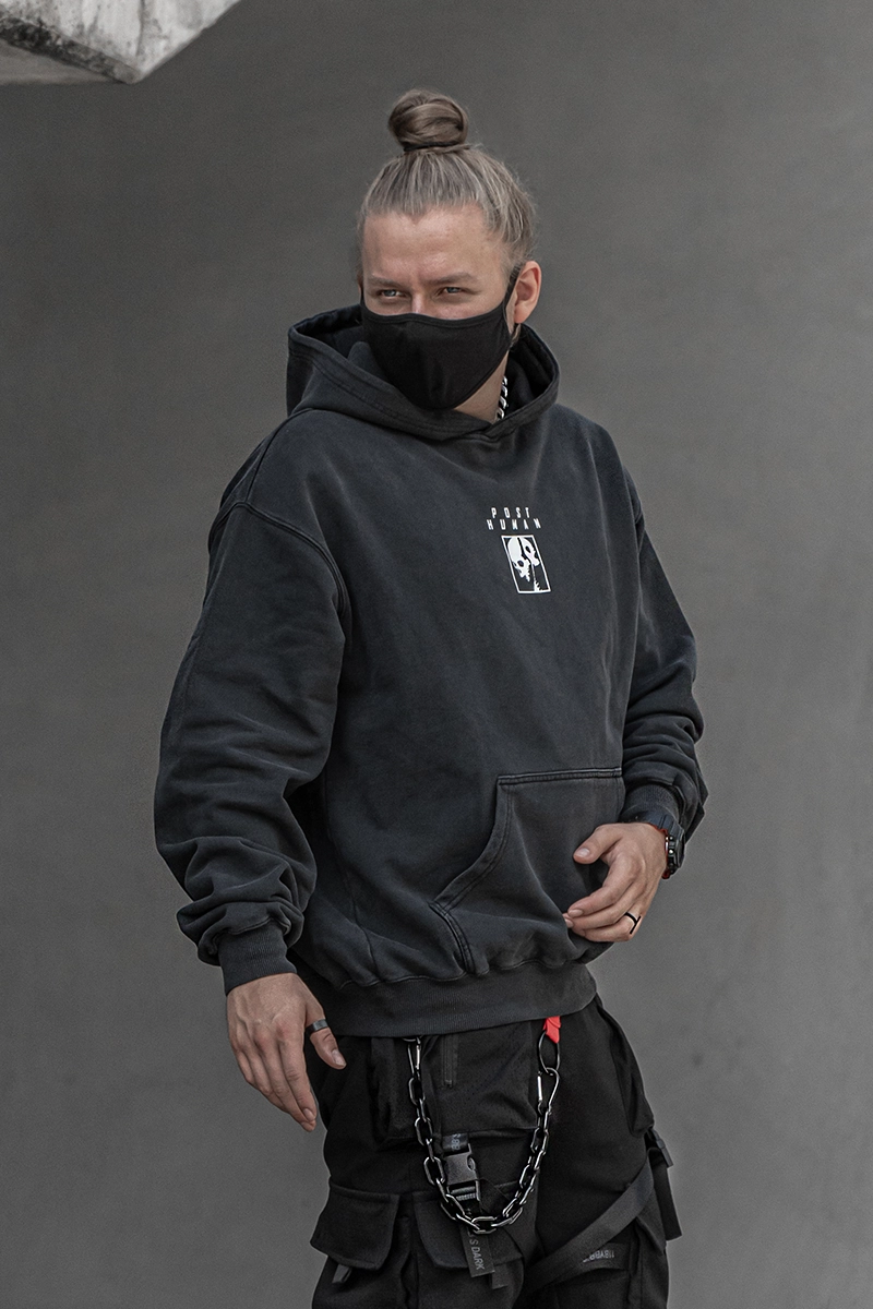 TX02-hoodie-side-view-opening-shot